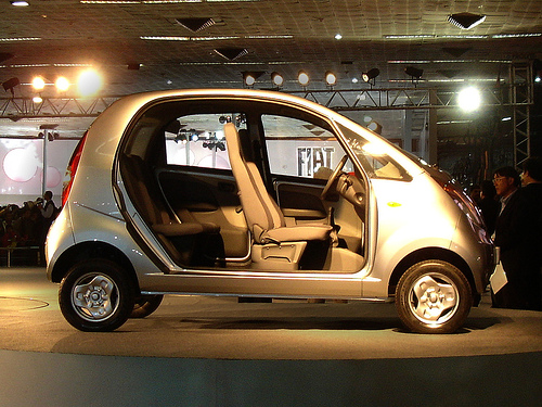 Tata Nano Cutthrough